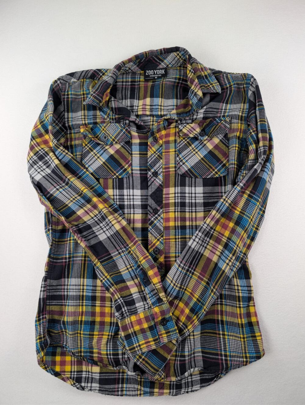 Zoo York Multicolor Plaid Flannel Button Down Shirt – Size Small